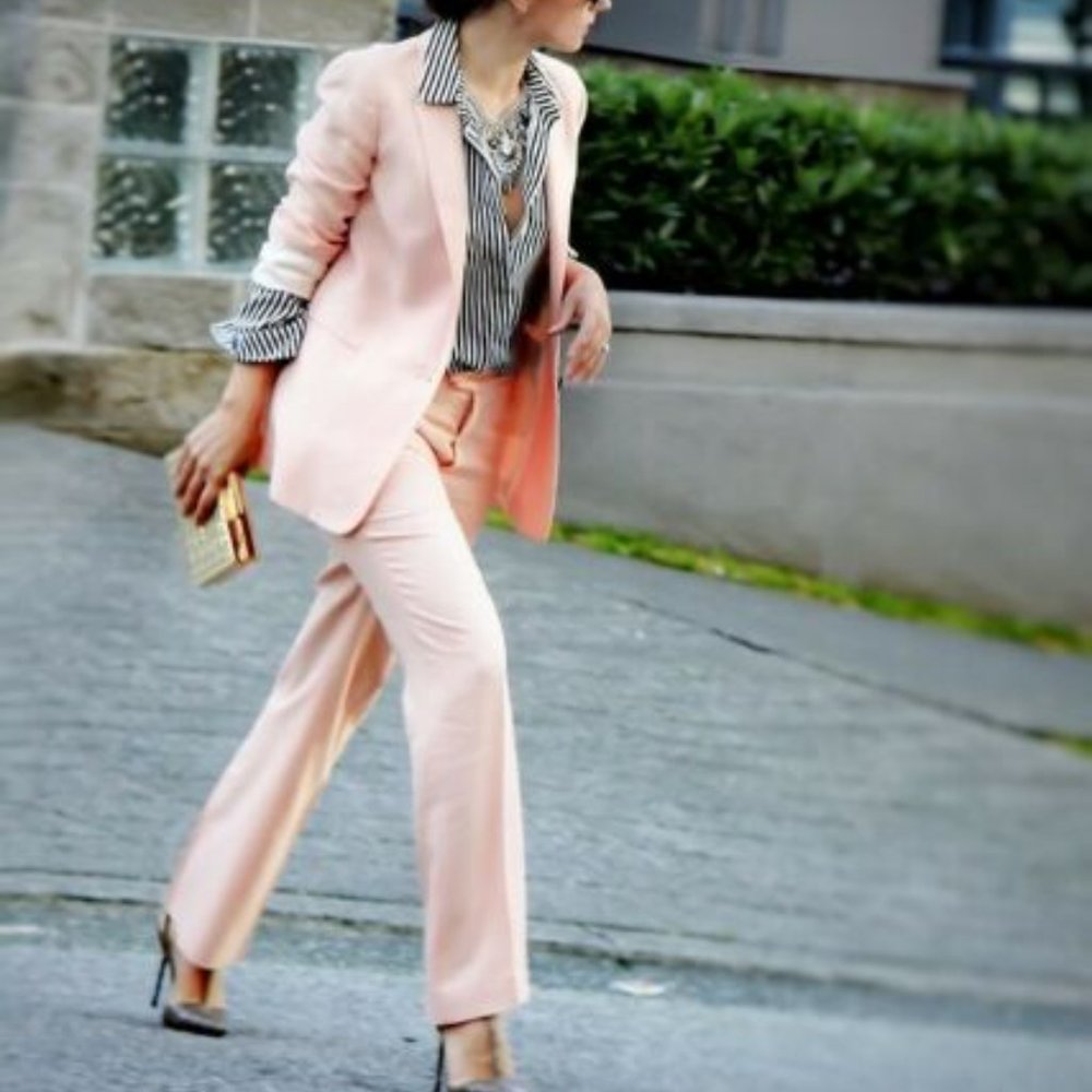 NWT ZARA LINEN TROUSER SIZE XS